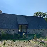 La Grange De L'abille 3* Marchastel (Cantal)