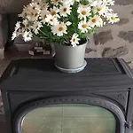 Alojamento de Acomodação e Pequeno-almoço La Grange De L'abille Marchastel (Cantal)