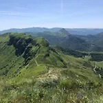 La Grange De L'abille Alojamento de Acomodação e Pequeno-almoço Marchastel (Cantal)