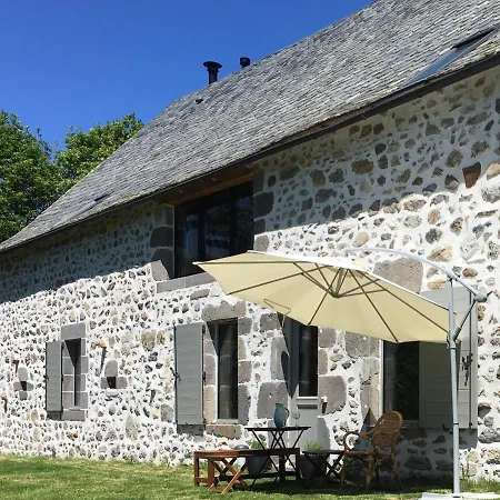 La Grange De L'abille * Marchastel (Cantal)